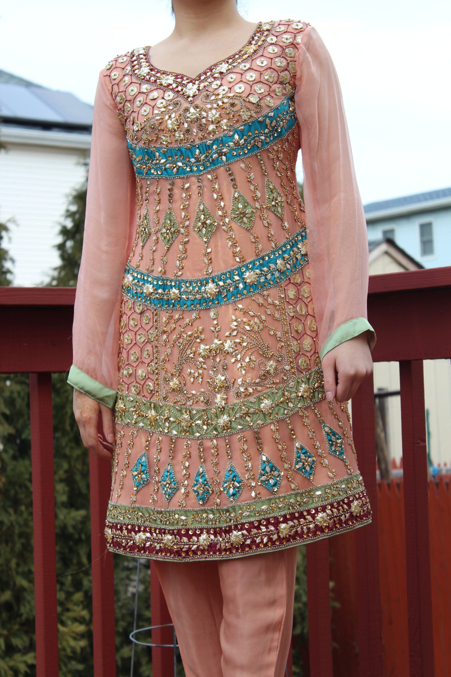 Pakistani Multicolor Women Outfit