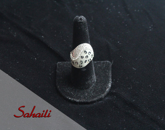 Women Grey Animal Print Ring